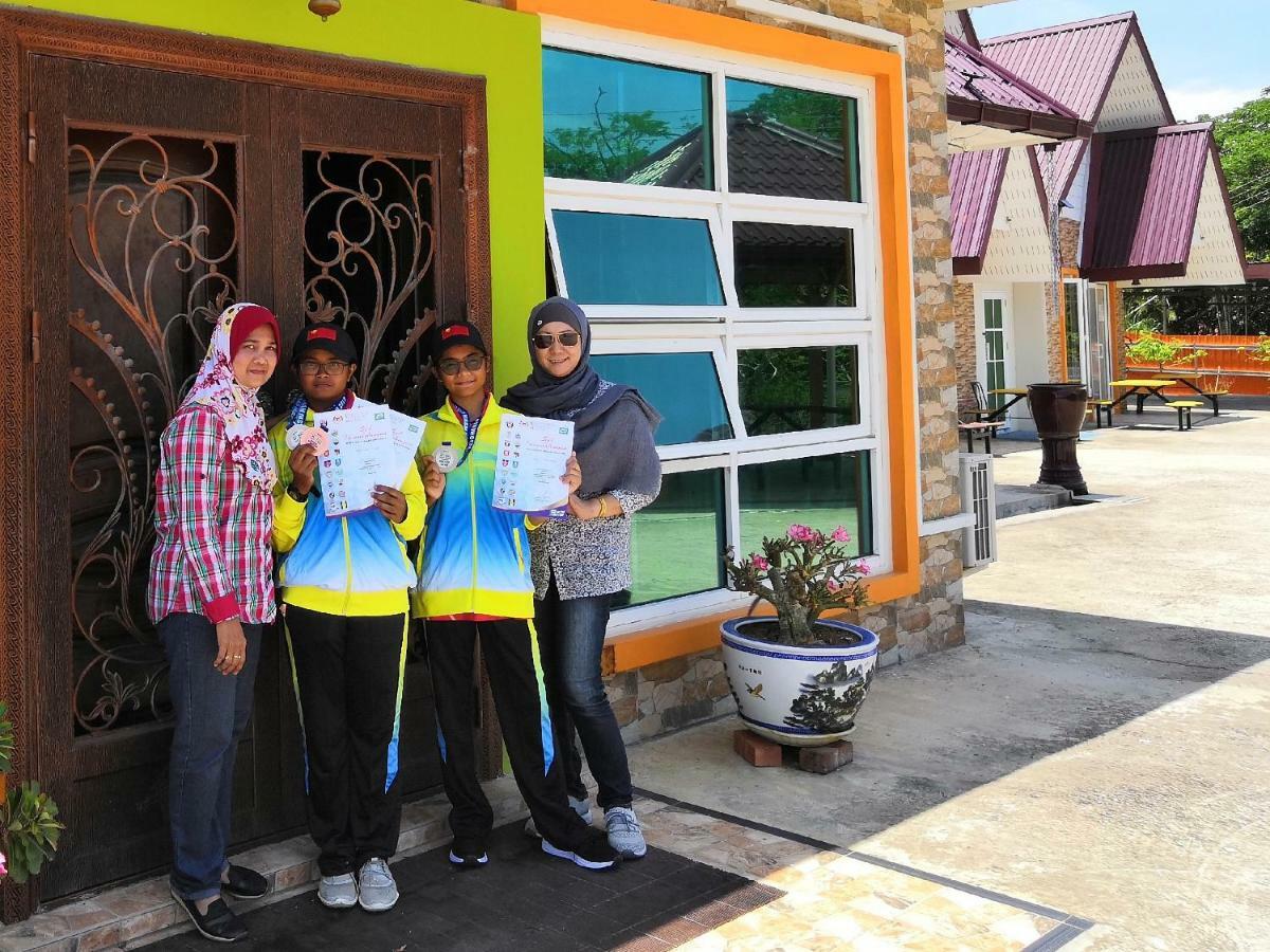 Pilly Homestay لابوان المظهر الخارجي الصورة
